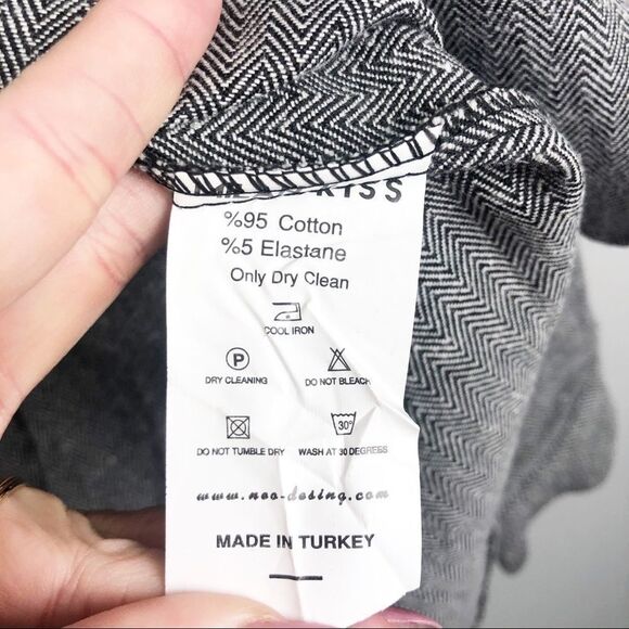 MILAN KISS | Embellished Button Down Top Large New - Picture 9 of 12